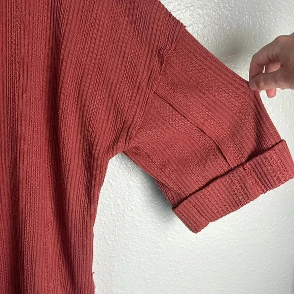 Altar’d State Cute and Comfy 3/4 Sleeve Top - Picture 4 of 7